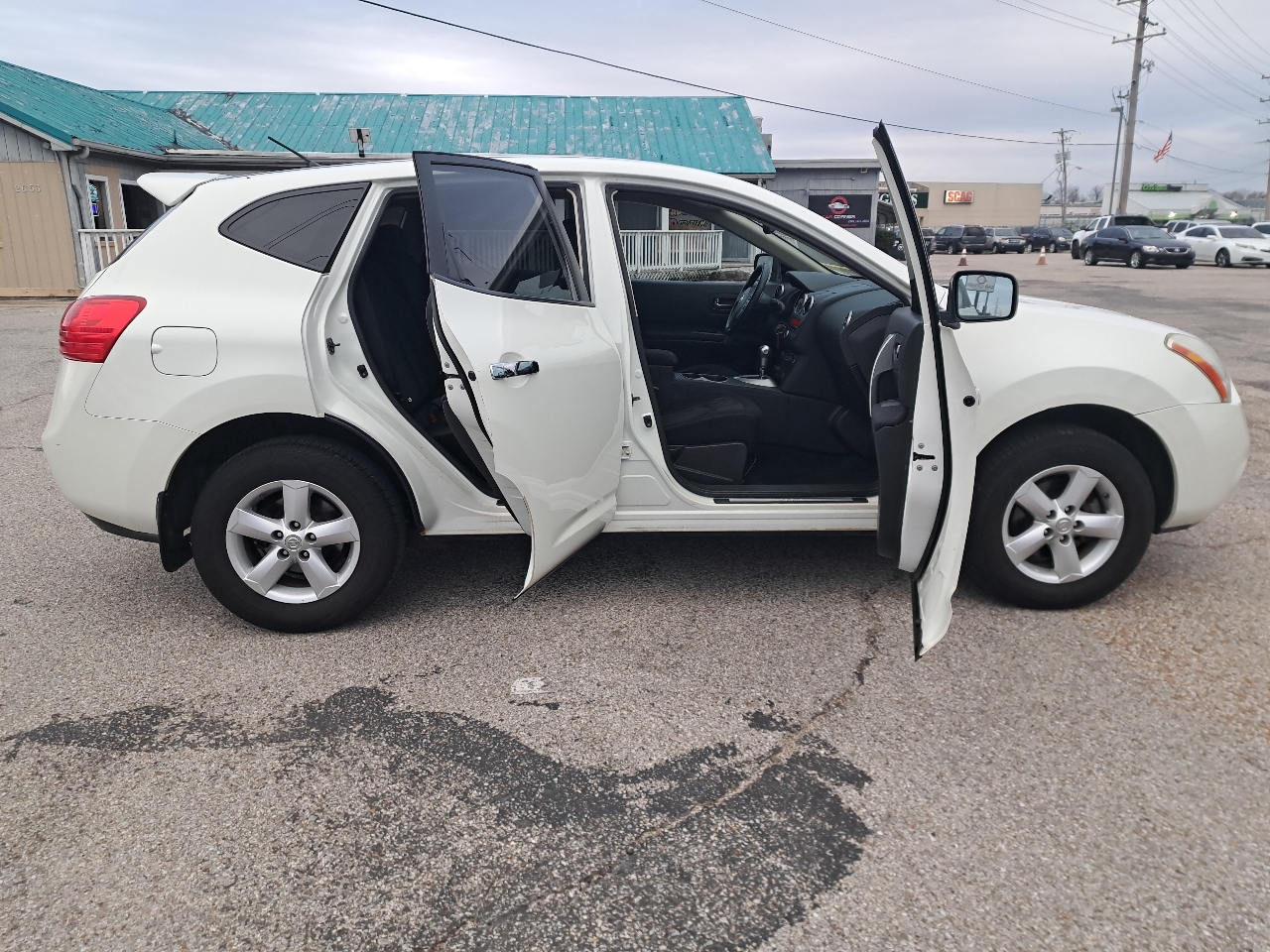 Nissan Rogue S 4D SUV AWD 2010