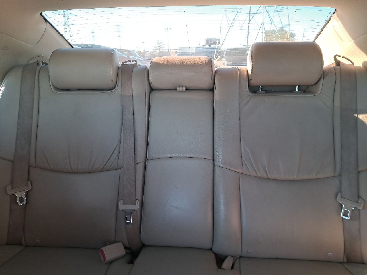 Toyota Avalon XL 2005