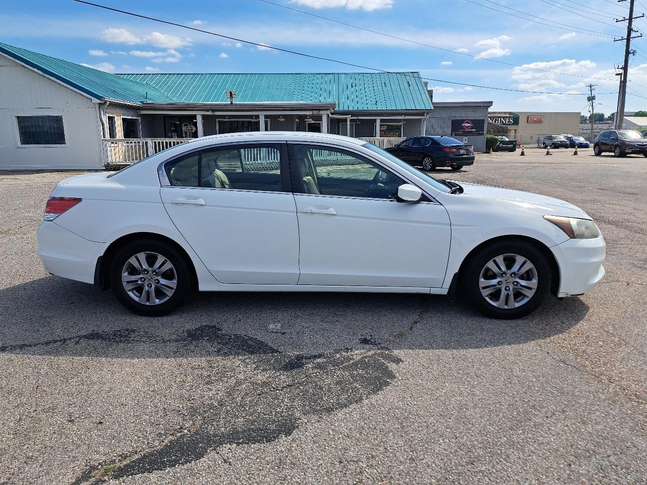 Honda Accord SE Sedan AT 2012