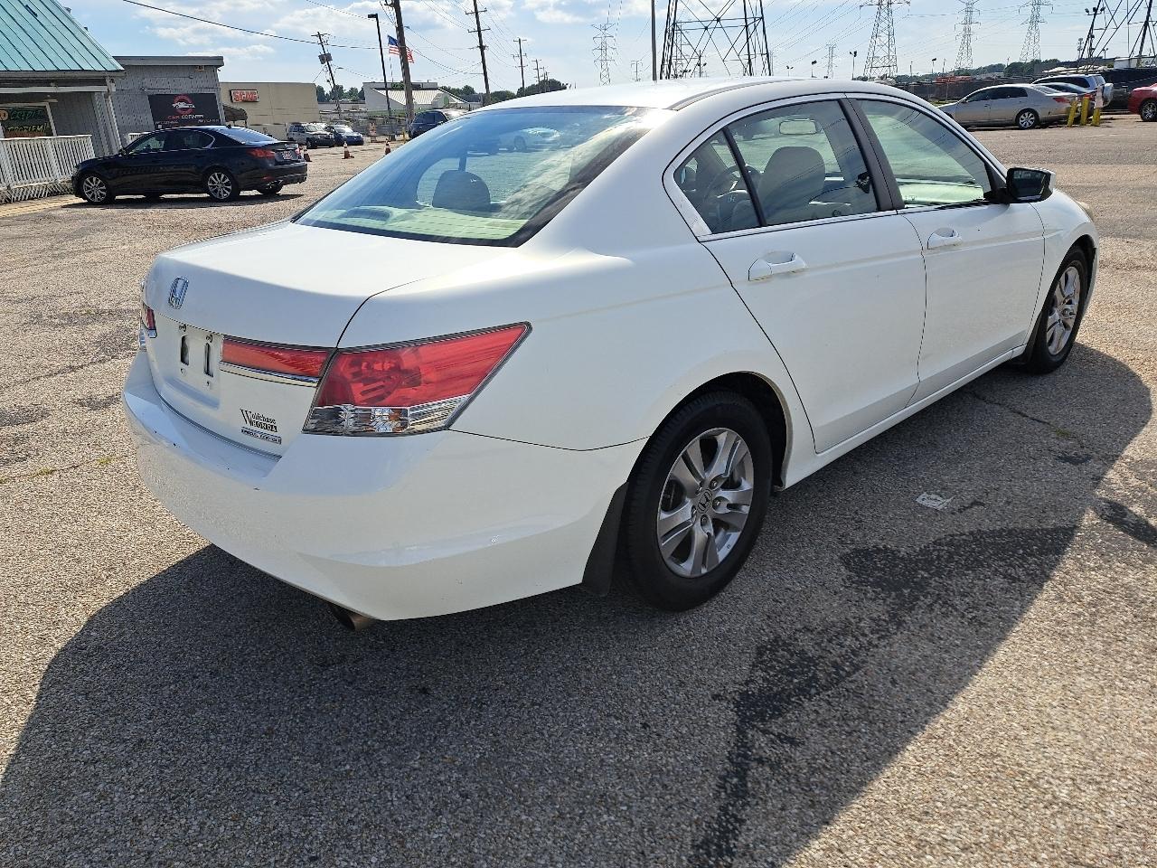 Honda Accord SE Sedan AT 2012