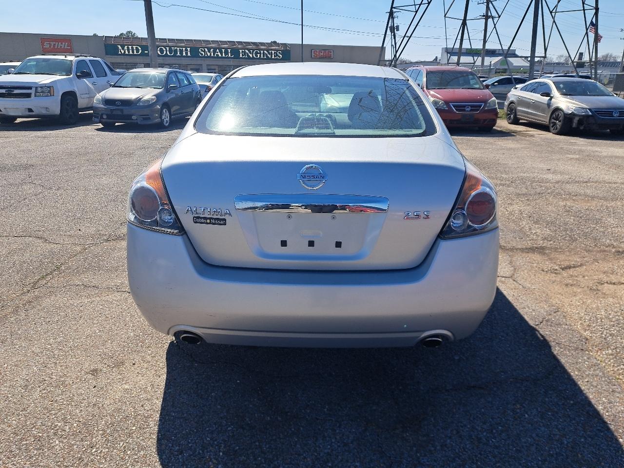 Nissan Altima 2.5 S 2010