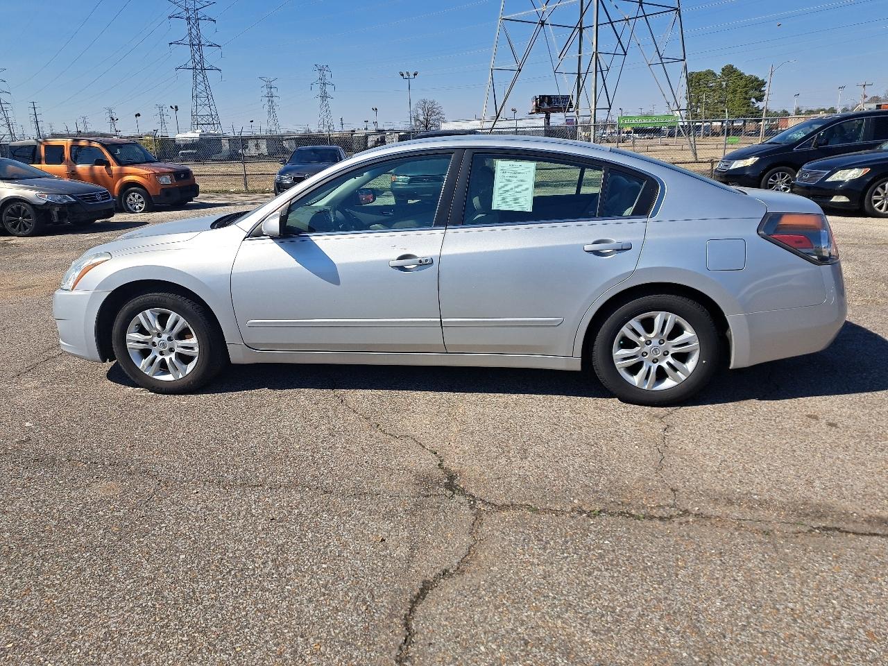 Nissan Altima 2.5 S 2010