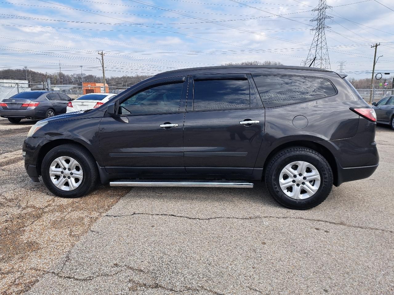 Chevrolet Traverse FWD 4dr LS 2016