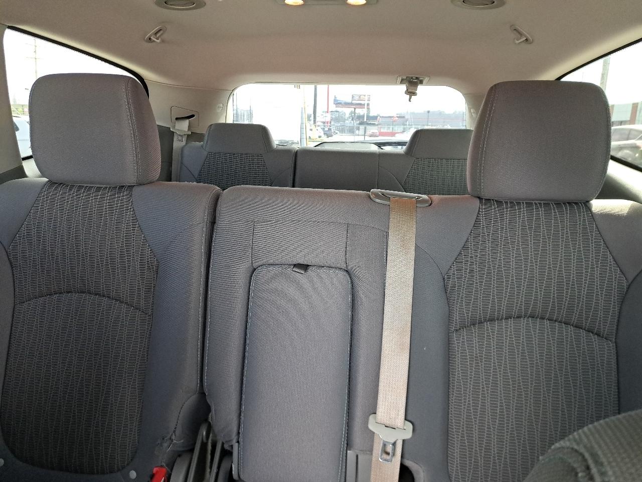 Chevrolet Traverse FWD 4dr LS 2016