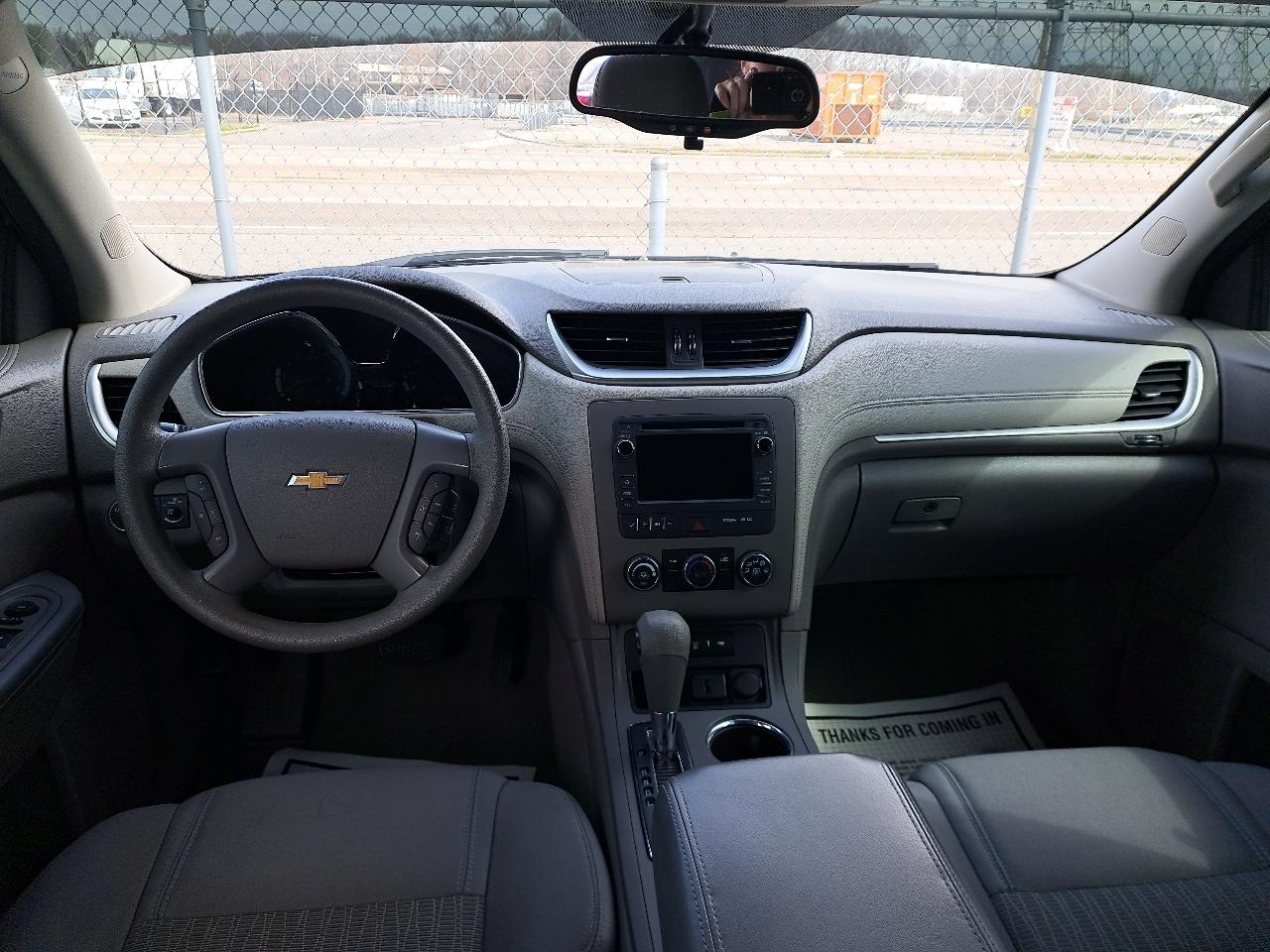 Chevrolet Traverse FWD 4dr LS 2016