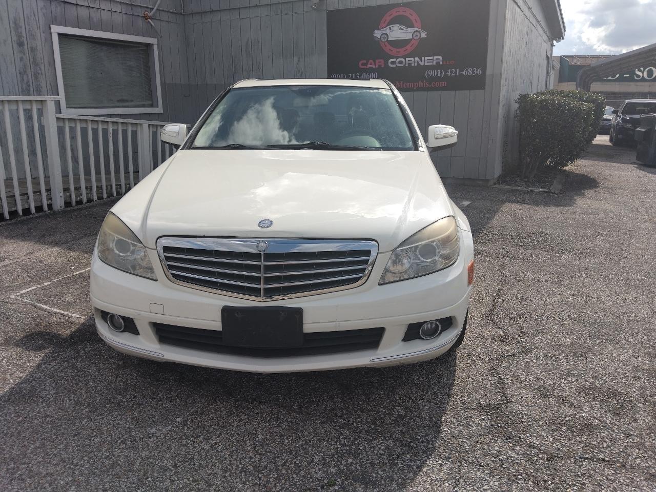 Mercedes-Benz C-Class C300 4MATIC Luxury Sedan 2009