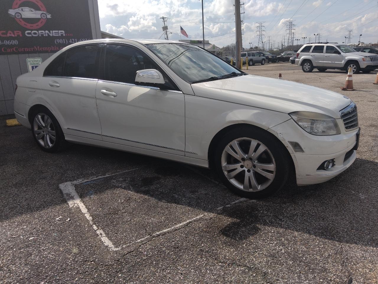 Mercedes-Benz C-Class C300 4MATIC Luxury Sedan 2009