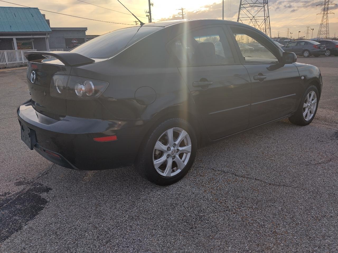 Mazda MAZDA3 i 4-door 2006
