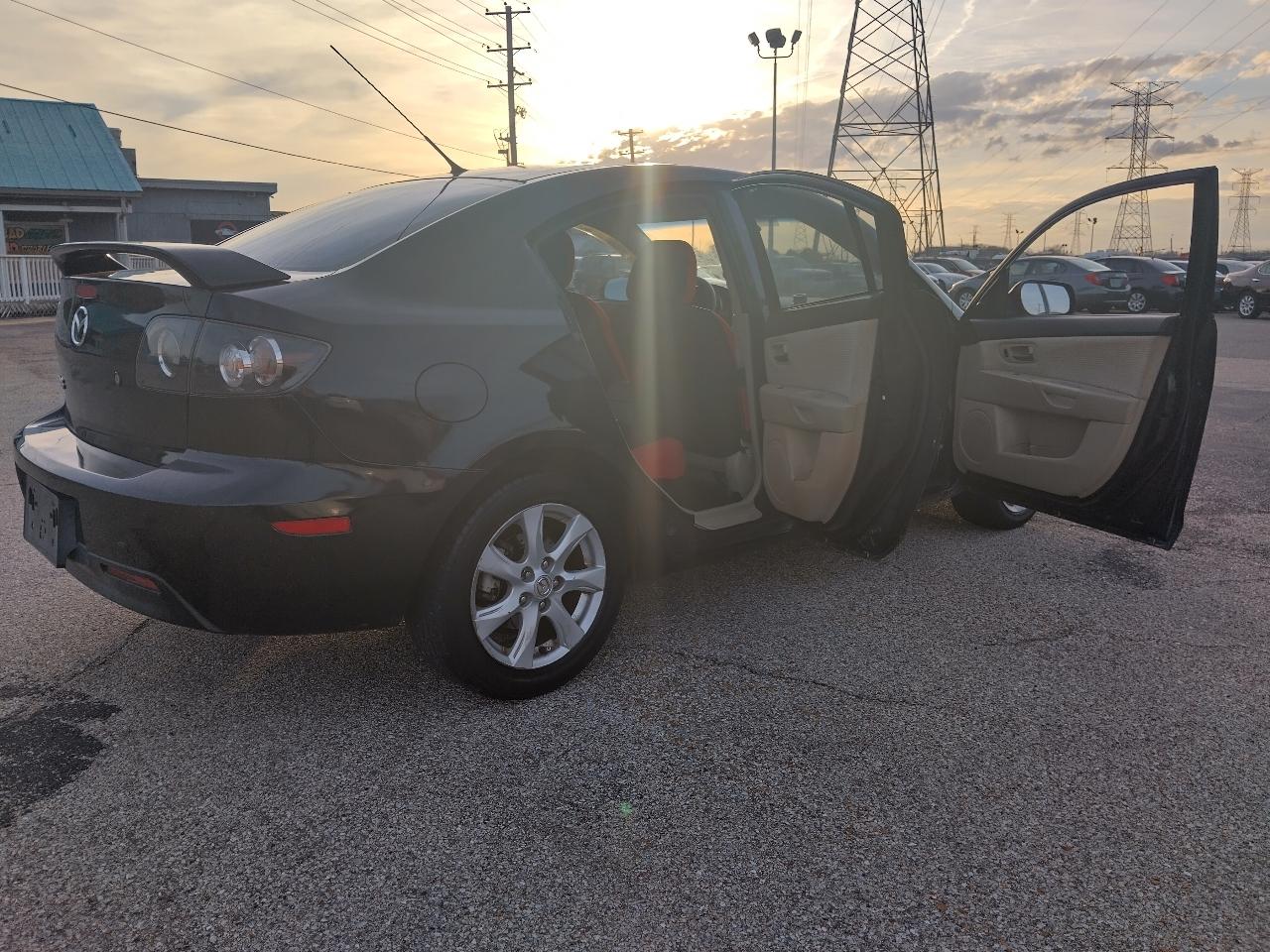 Mazda MAZDA3 i 4-door 2006