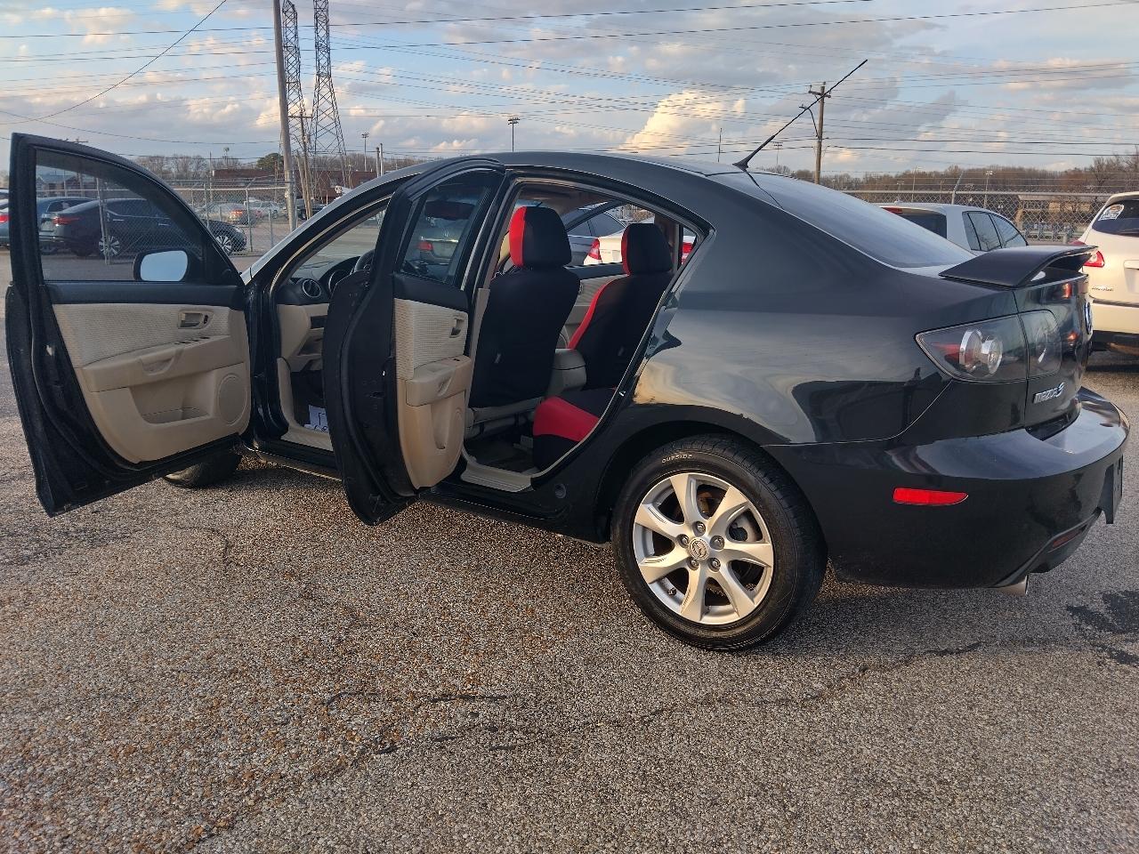 Mazda MAZDA3 i 4-door 2006