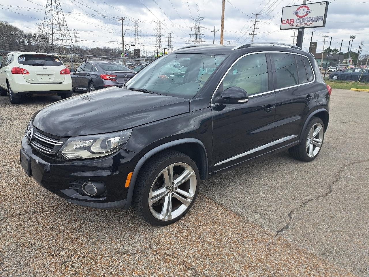 Volkswagen Tiguan S 2015