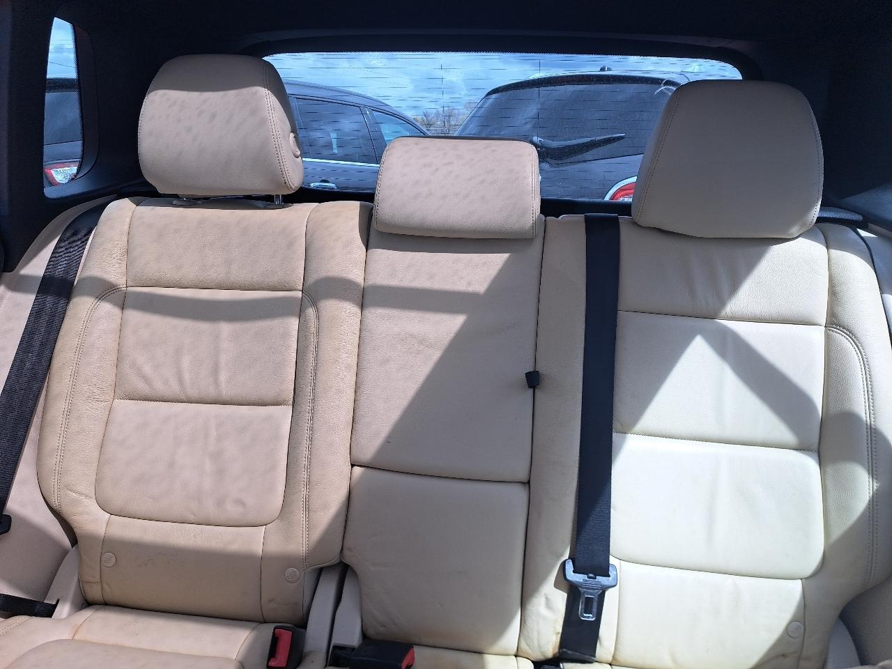 Volkswagen Tiguan S 2015