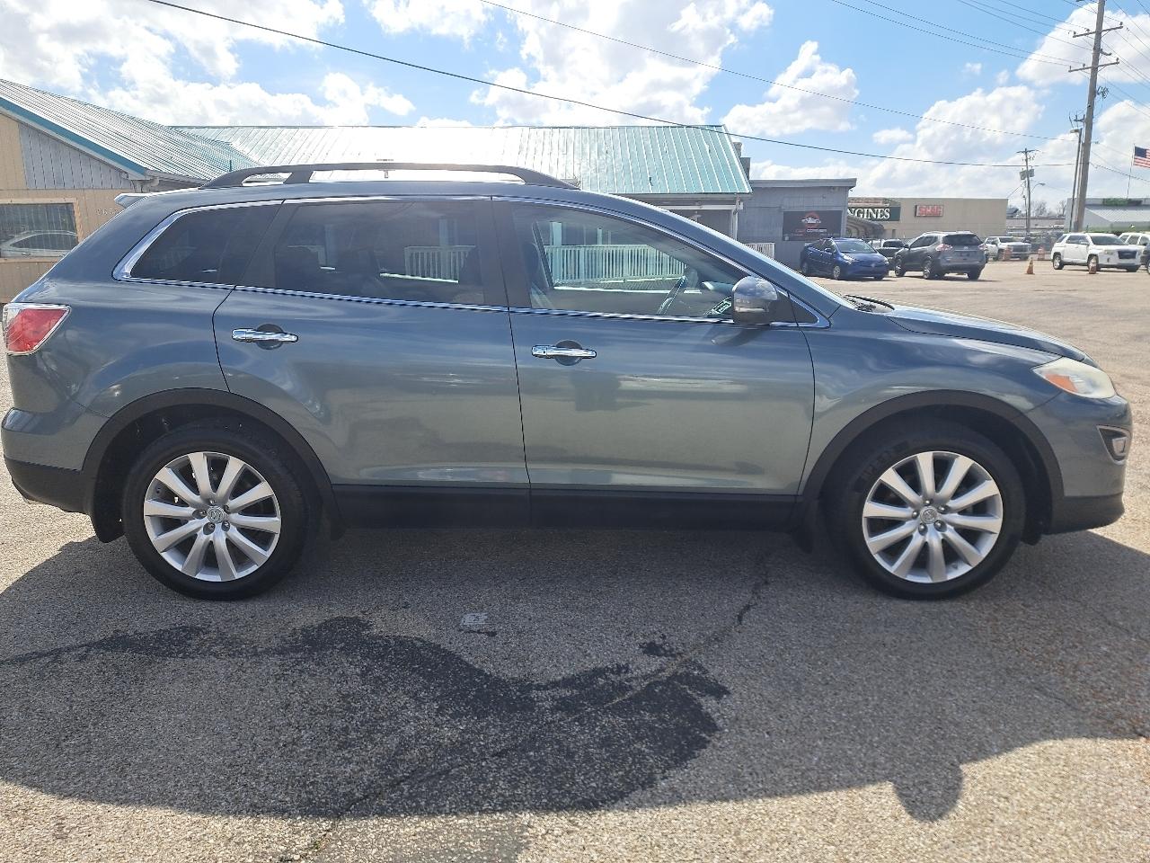 Mazda CX-9 4D SUV AWD 2010
