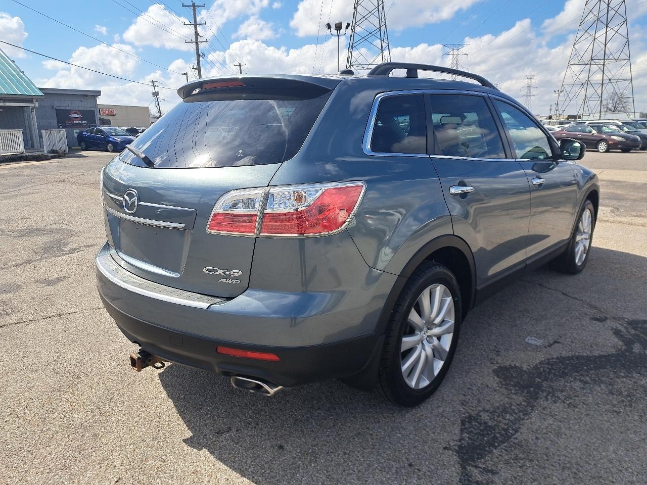 Mazda CX-9 4D SUV AWD 2010