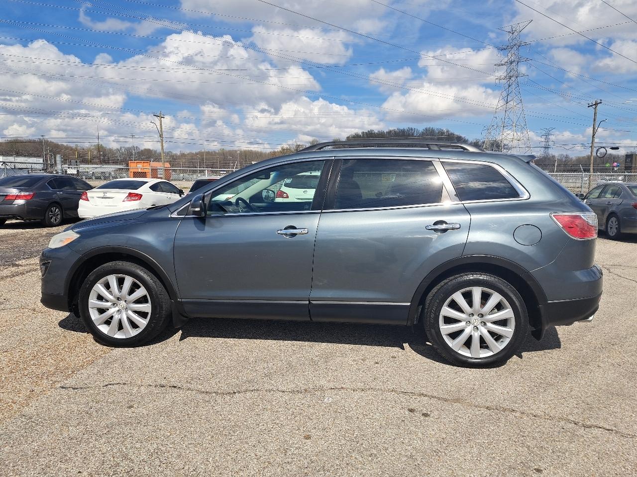 Mazda CX-9 4D SUV AWD 2010