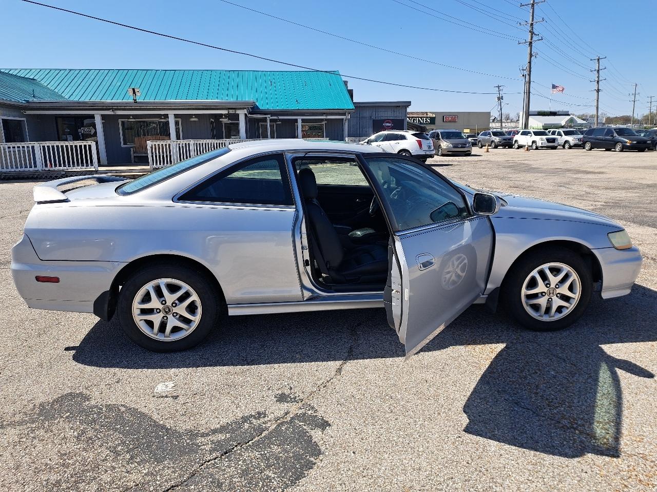 Honda Accord EX V6 coupe 2002