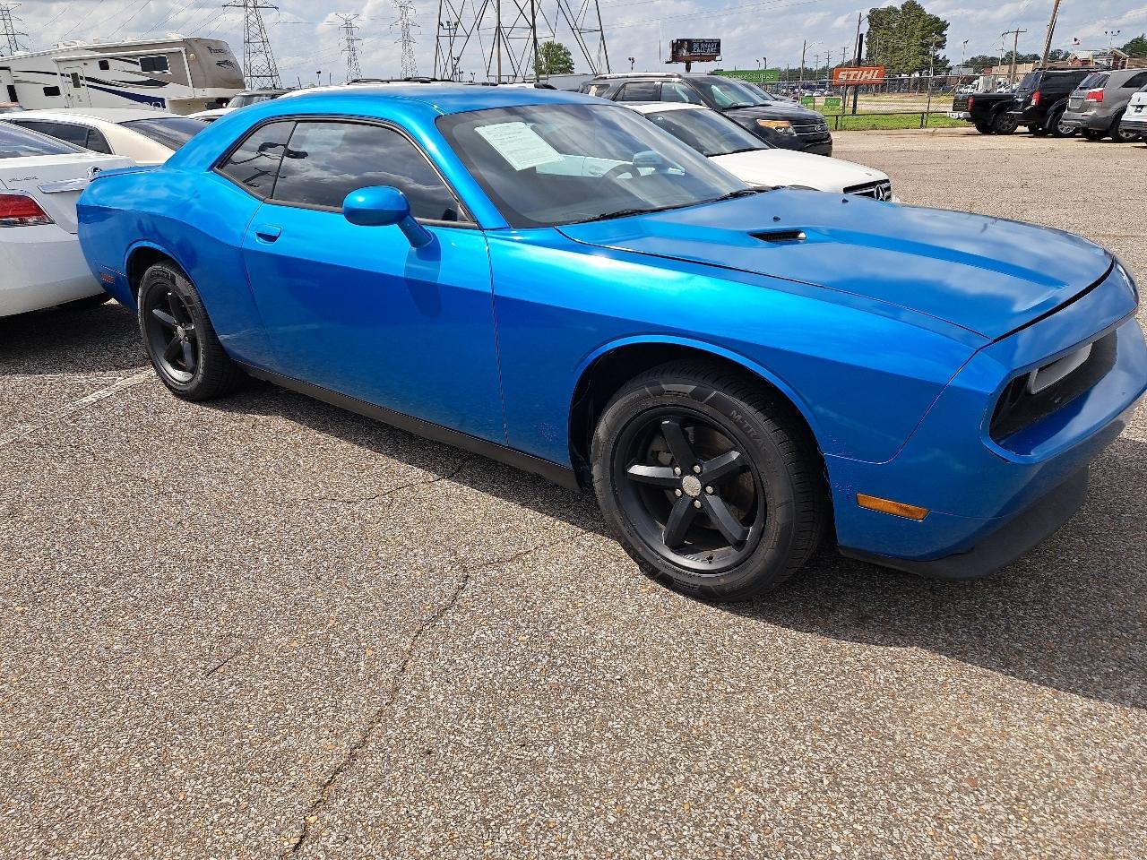 2011 Dodge Challenger SE