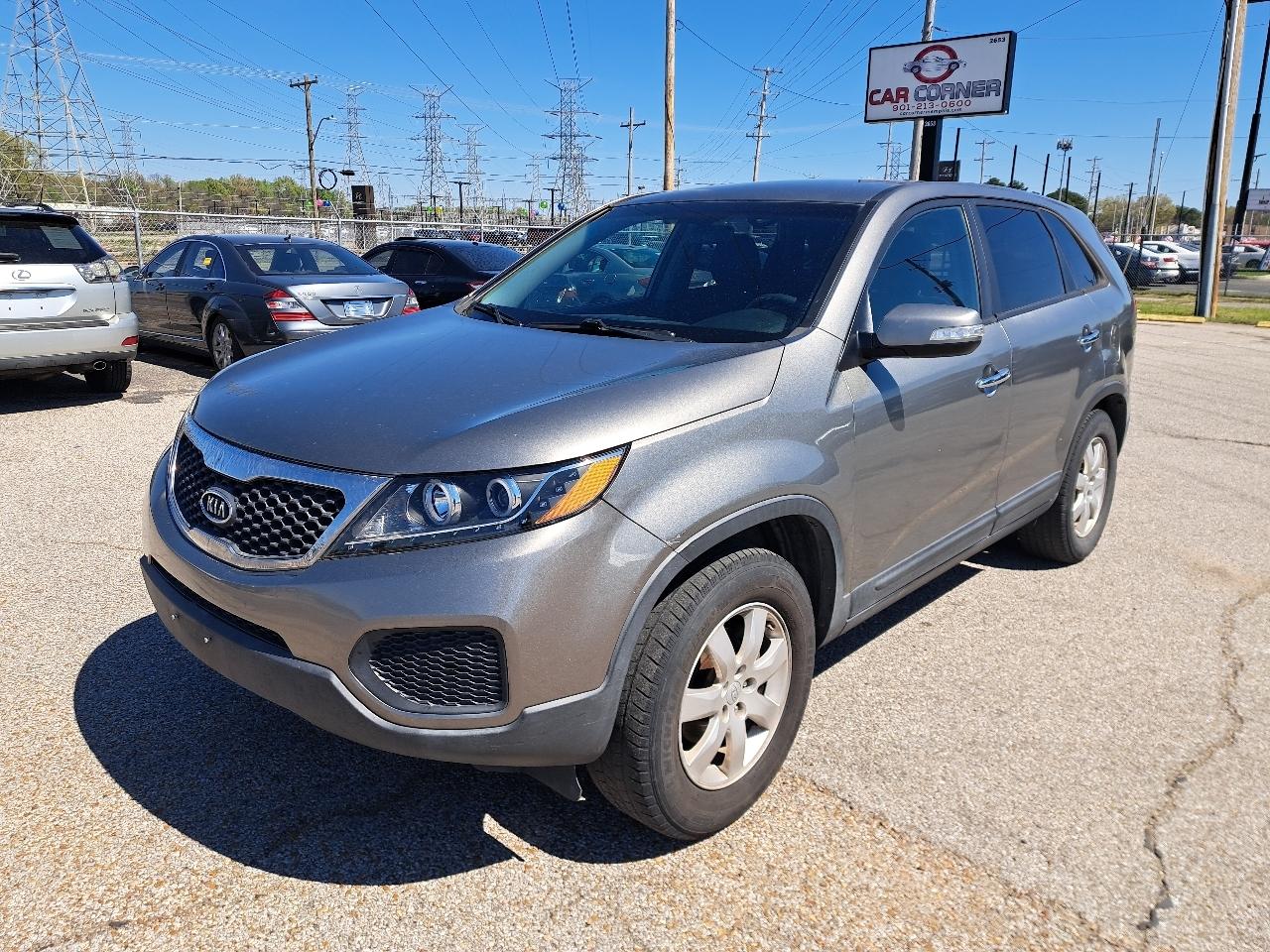 Kia Sorento Base 4D SUV FWD 2011