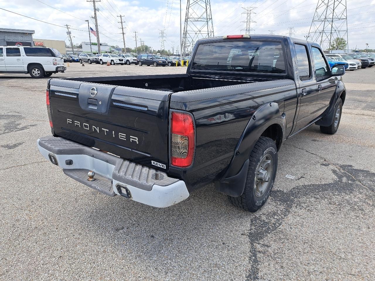 Nissan Frontier XE-V6 Crew Cab 2WD 2004
