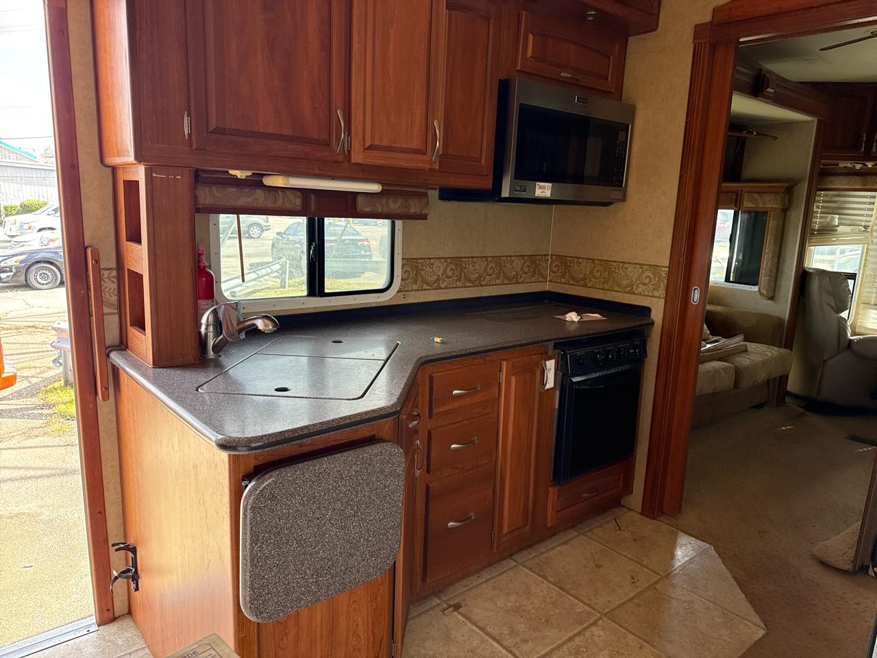 Holiday Rambler Presidential Suite  2009