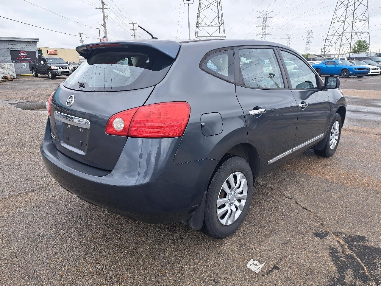 Nissan Rogue FWD 4dr S 2012