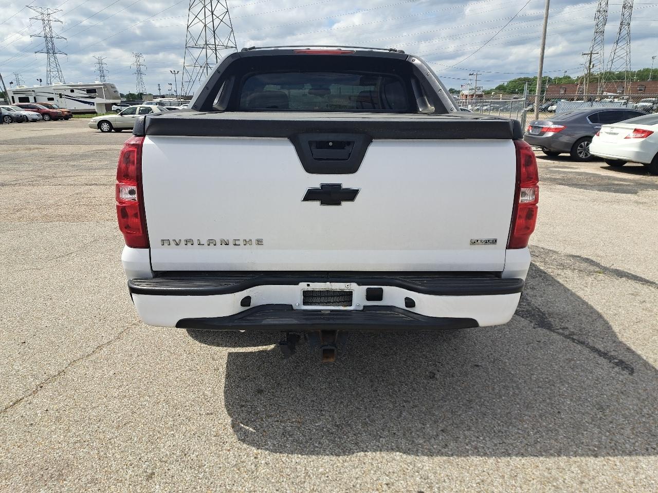 Chevrolet Avalanche 1500 4D SUV 4WD 2007