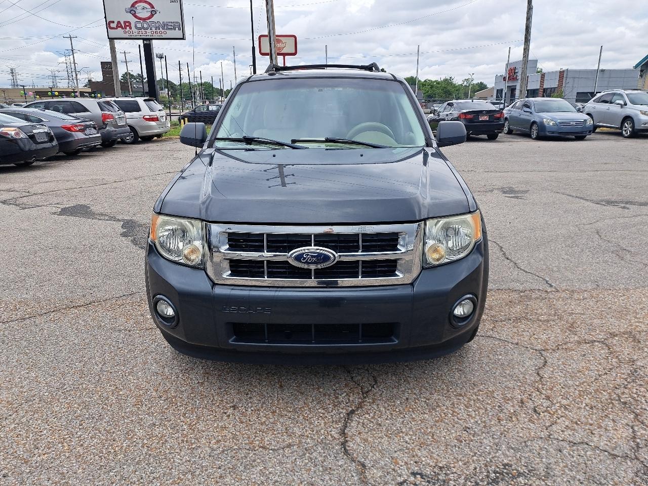 Ford Escape FWD 4dr XLT 2009