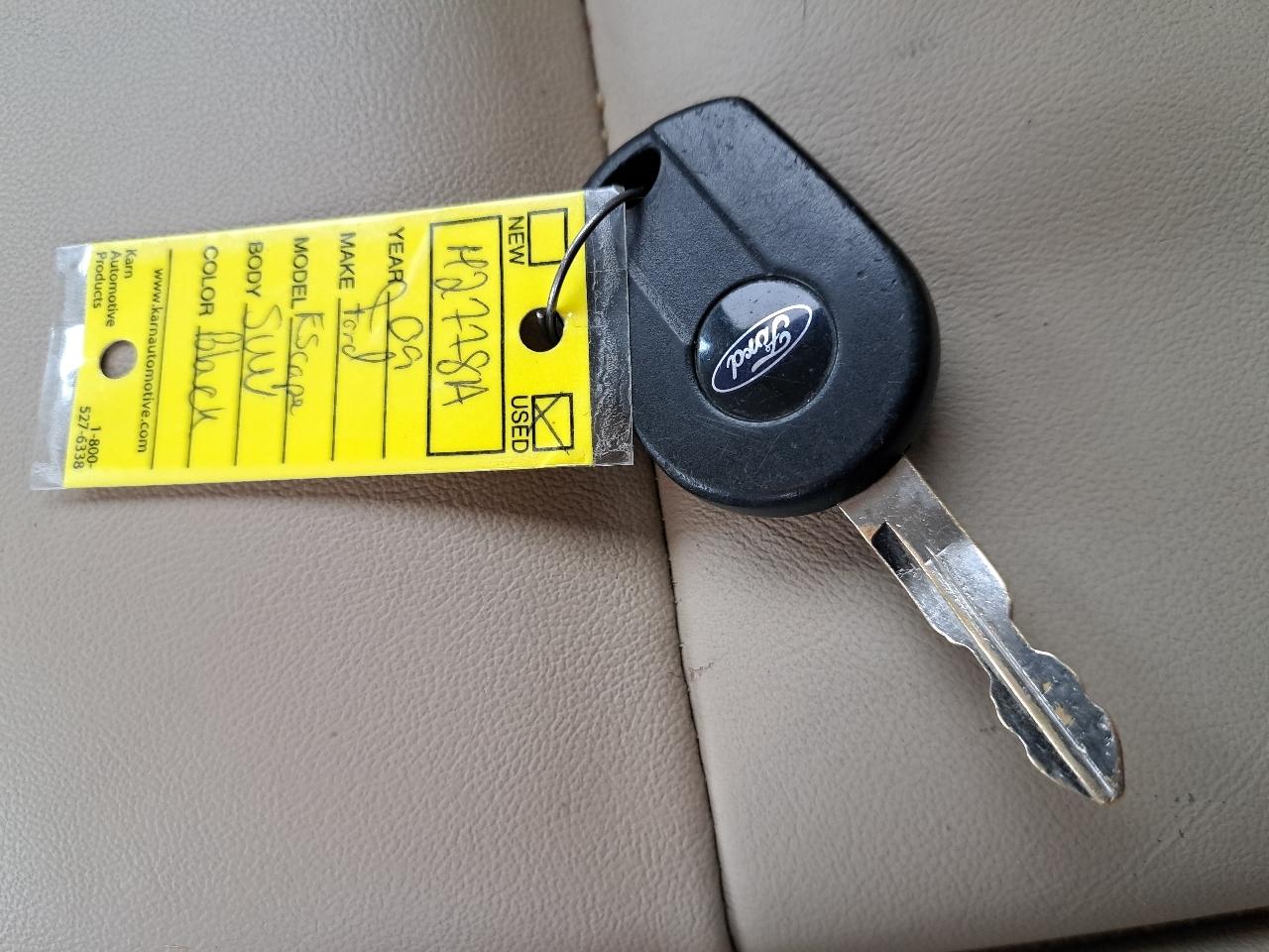 Ford Escape FWD 4dr XLT 2009