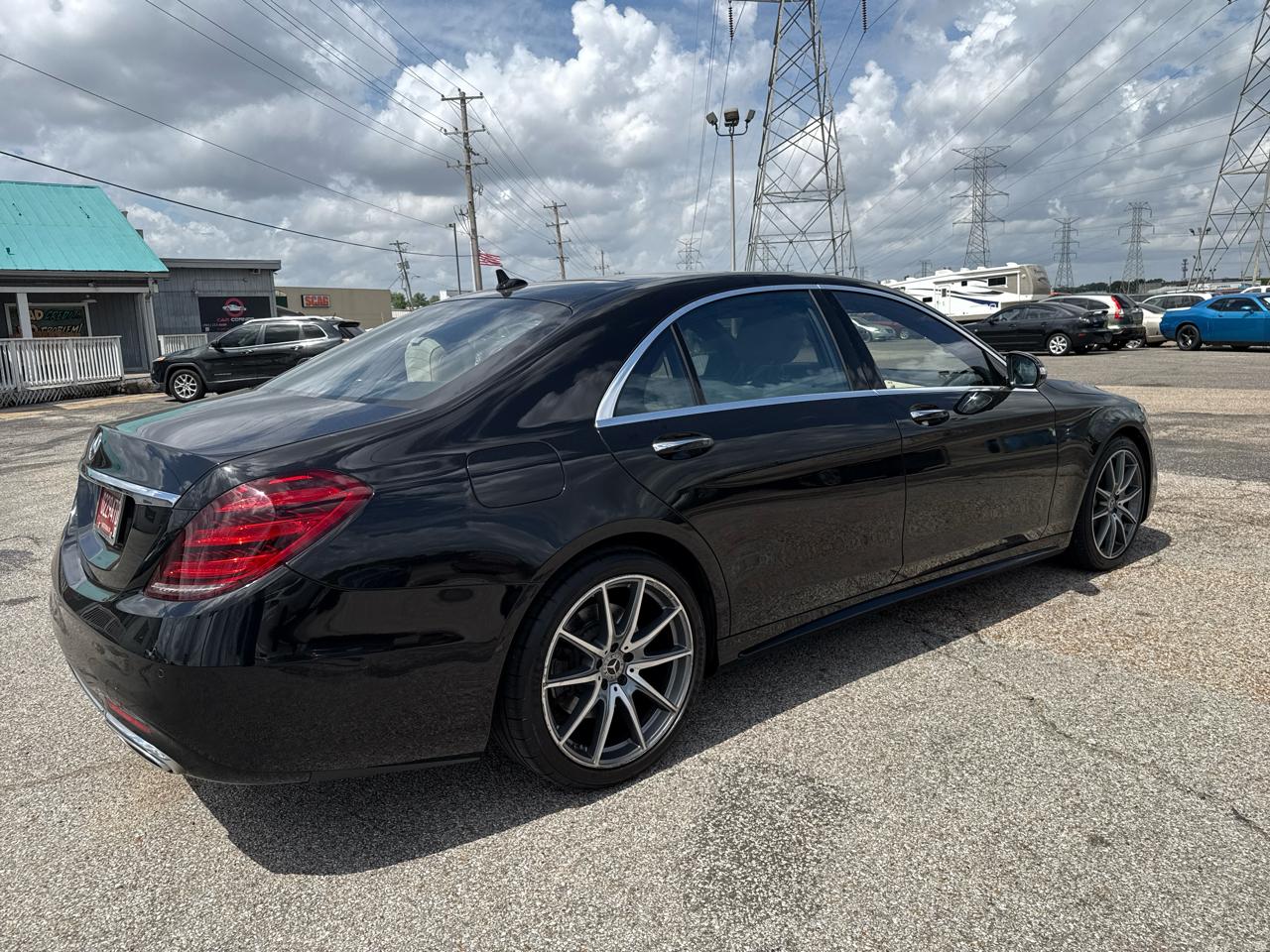 Mercedes-Benz S-Class S560 2018