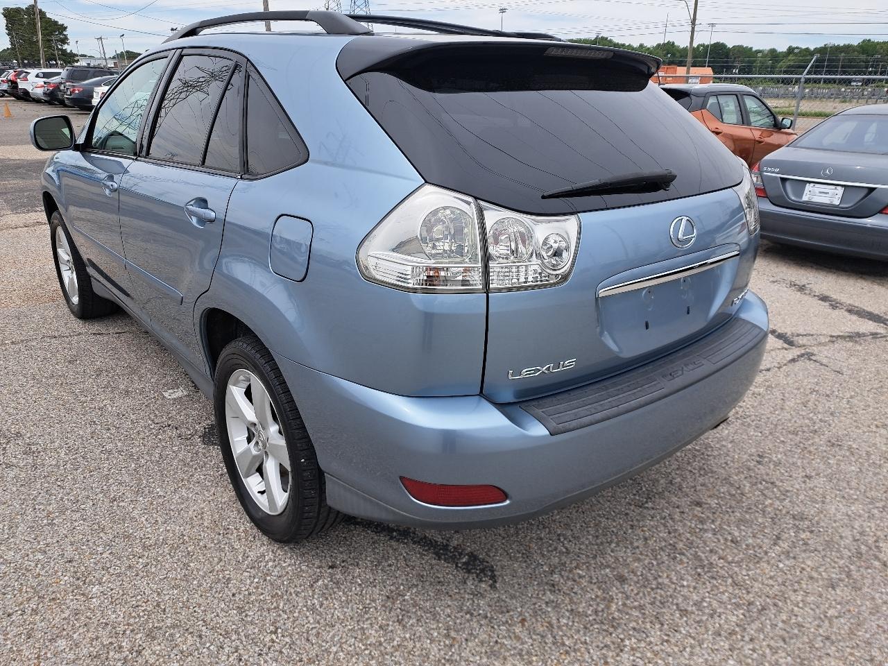 Lexus RX 330 4dr SUV 2004
