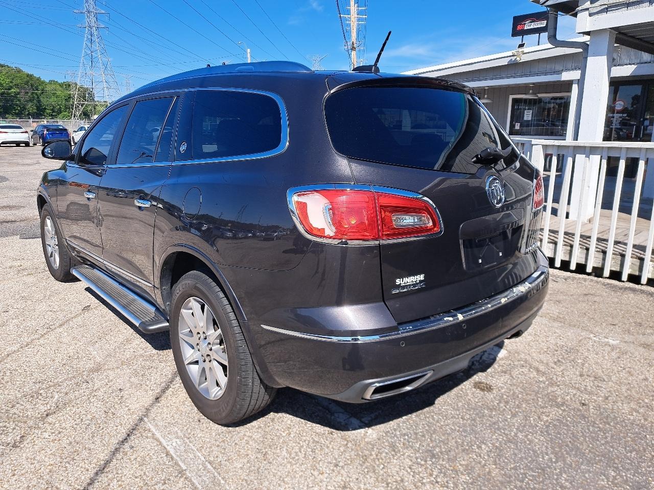 Buick Enclave FWD 4dr 2017
