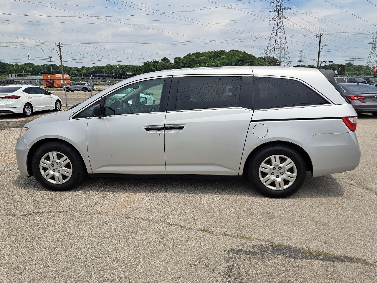Honda Odyssey LX 2012