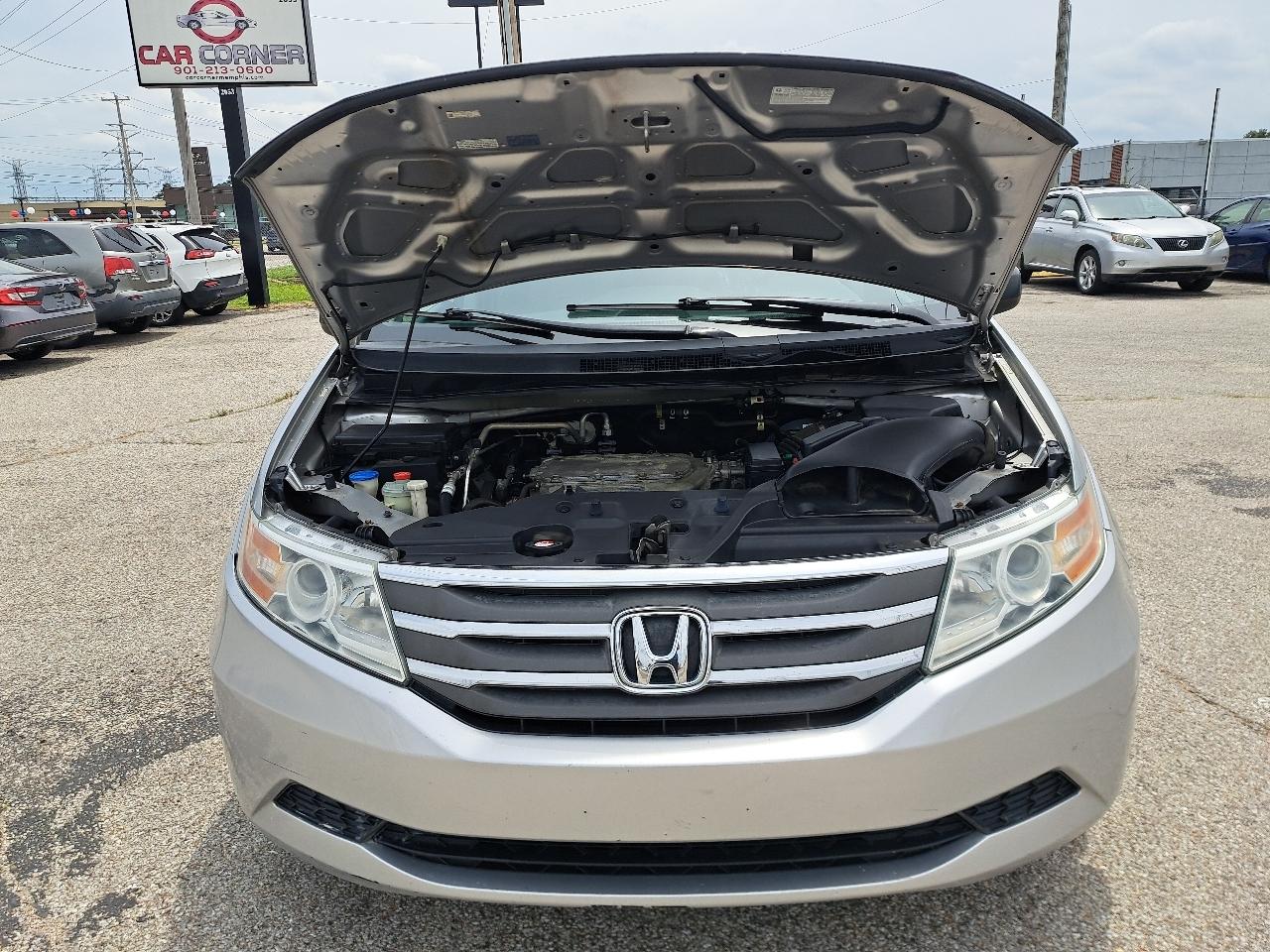Honda Odyssey LX 2012