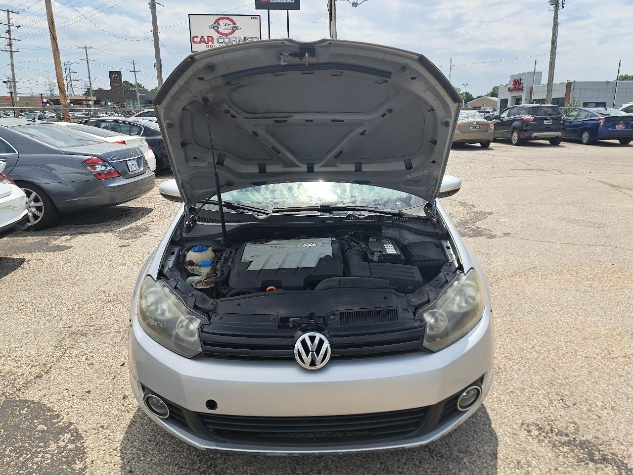 Volkswagen Golf 2dr HB Auto 2012