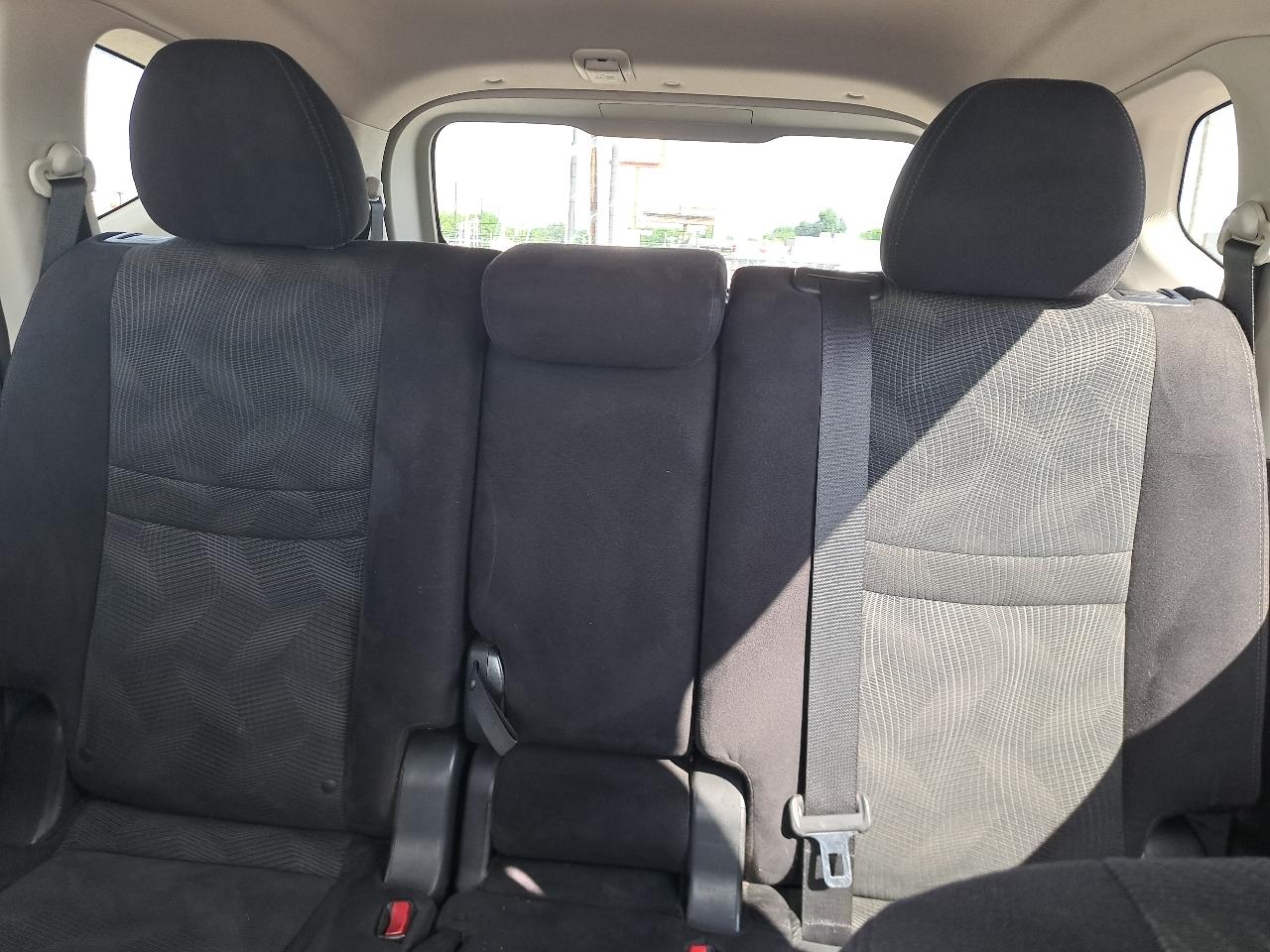 Nissan Rogue S 2WD 2015