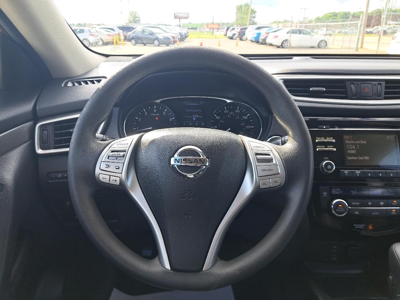 Nissan Rogue S 2WD 2015