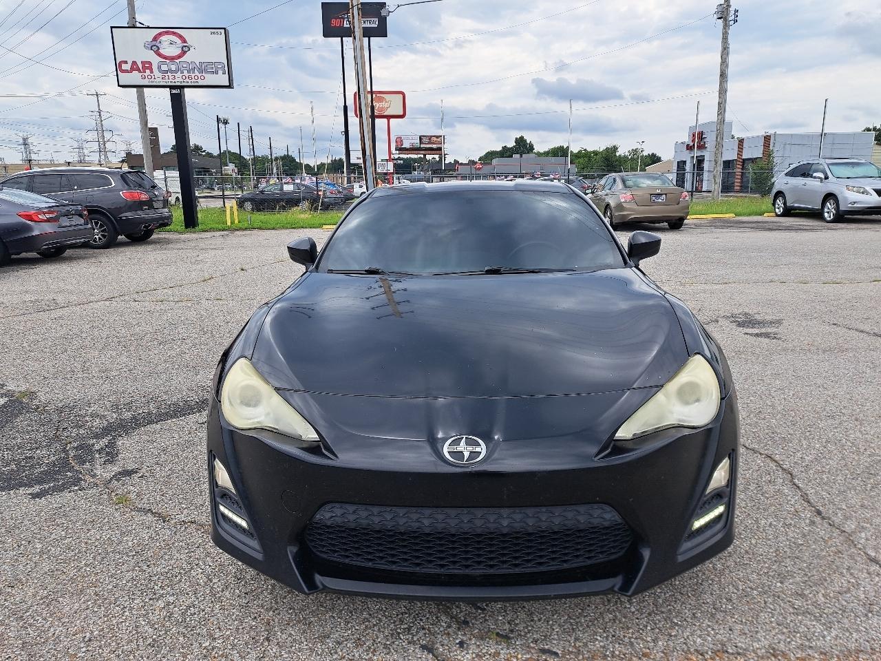 Scion FR-S Base 2D Coupe 2013