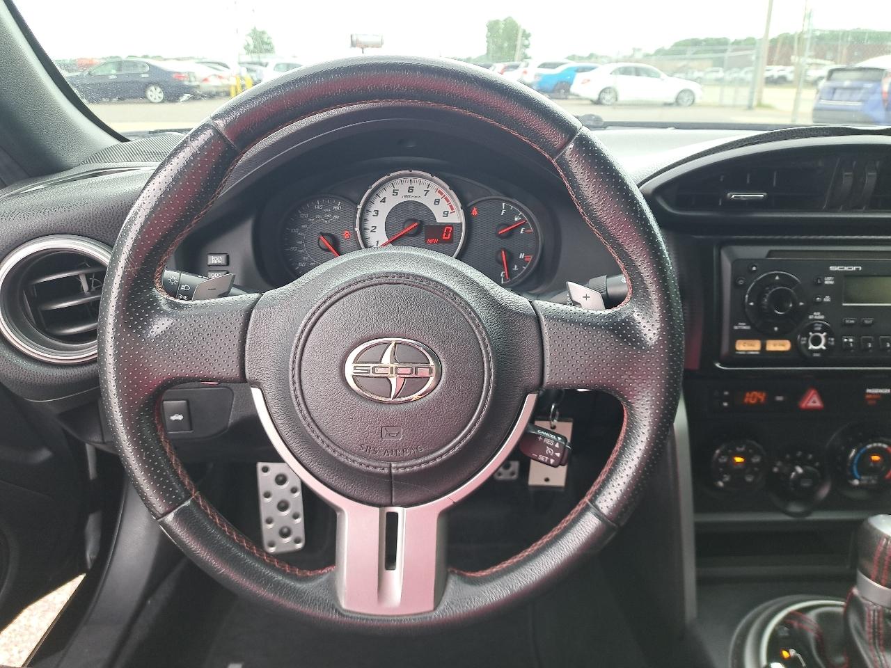 Scion FR-S Base 2D Coupe 2013