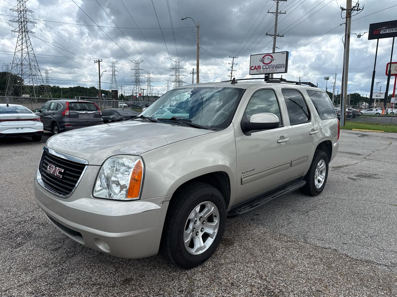 2013 GMC Yukon SLT 4D SUV RWD