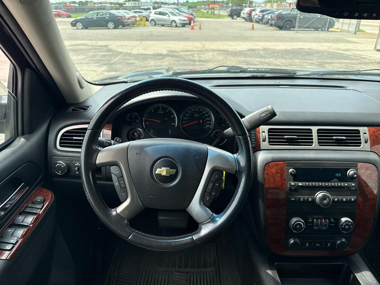 Chevrolet Avalanche LS 2WD 2013