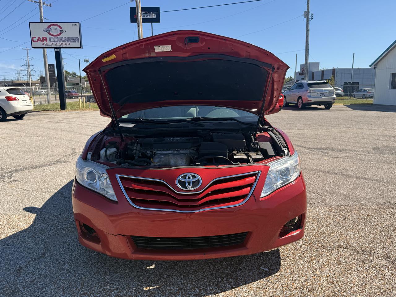 Toyota Camry SE 6-Spd MT 2010