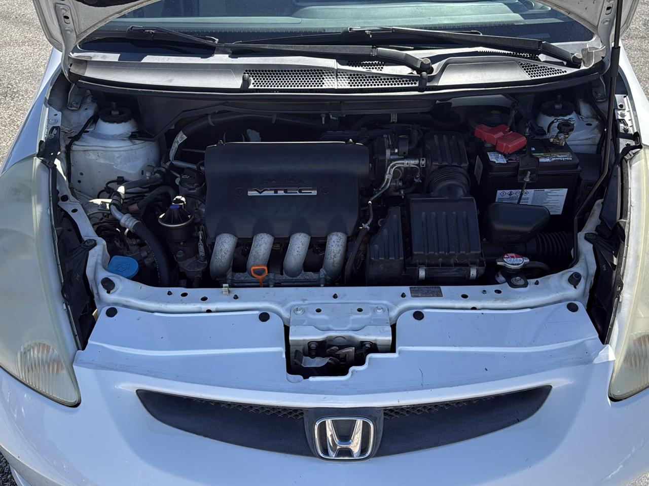 Honda Fit 5-Speed AT 2007