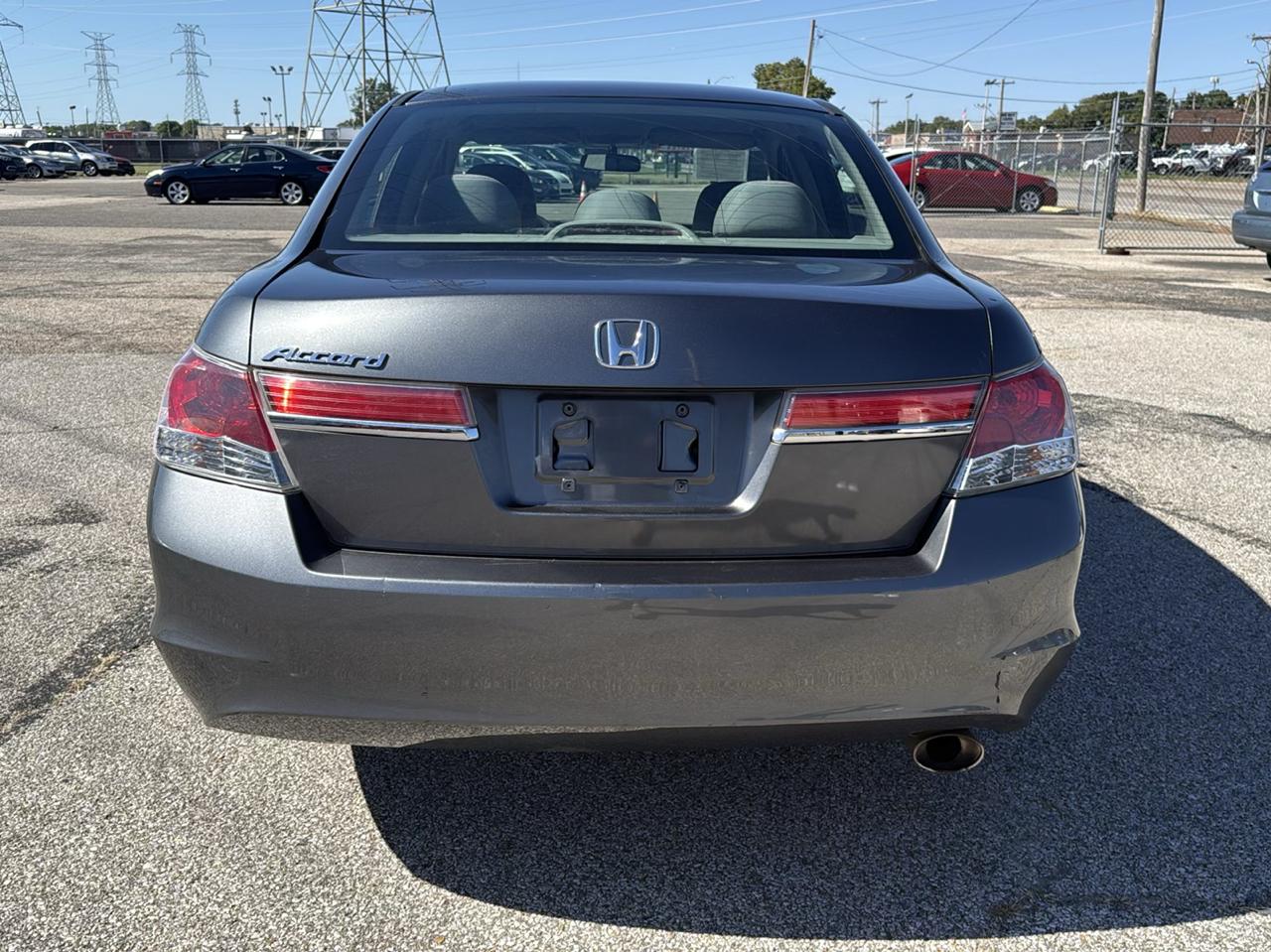 Honda Accord LX sedan AT 2012