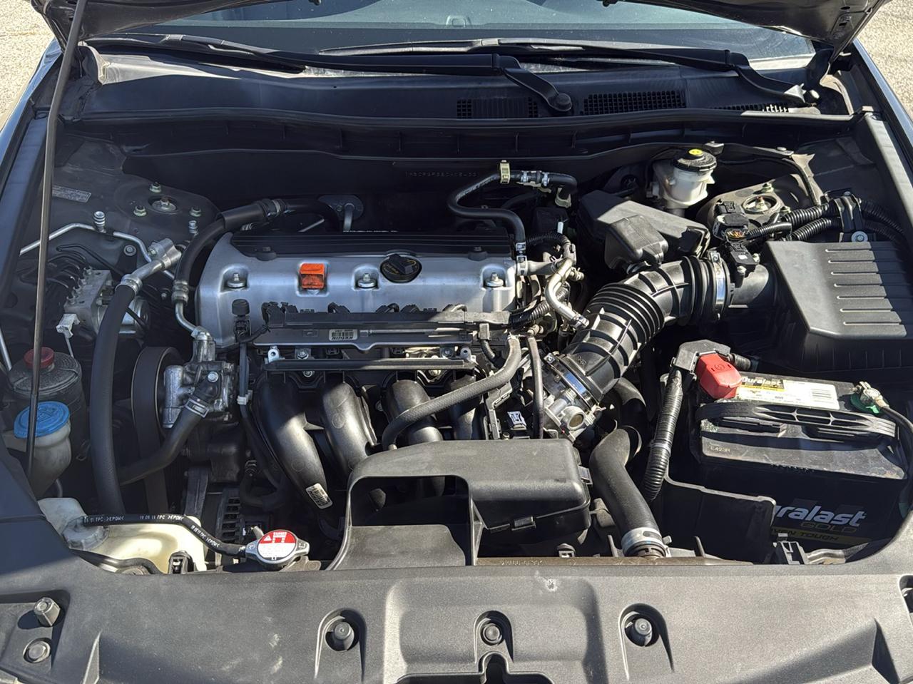 Honda Accord LX sedan AT 2012