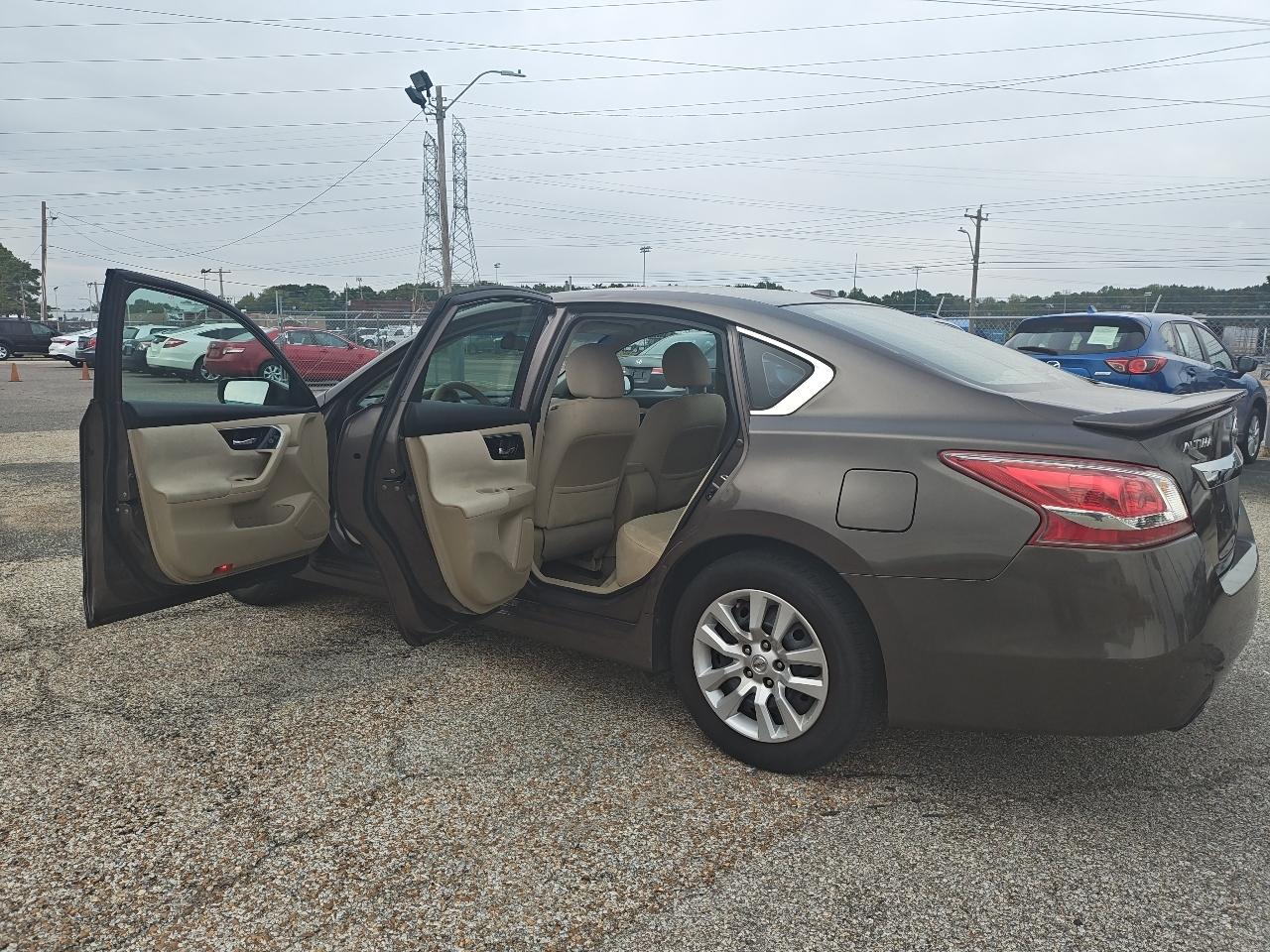 Nissan Altima 2.5 SL 2014