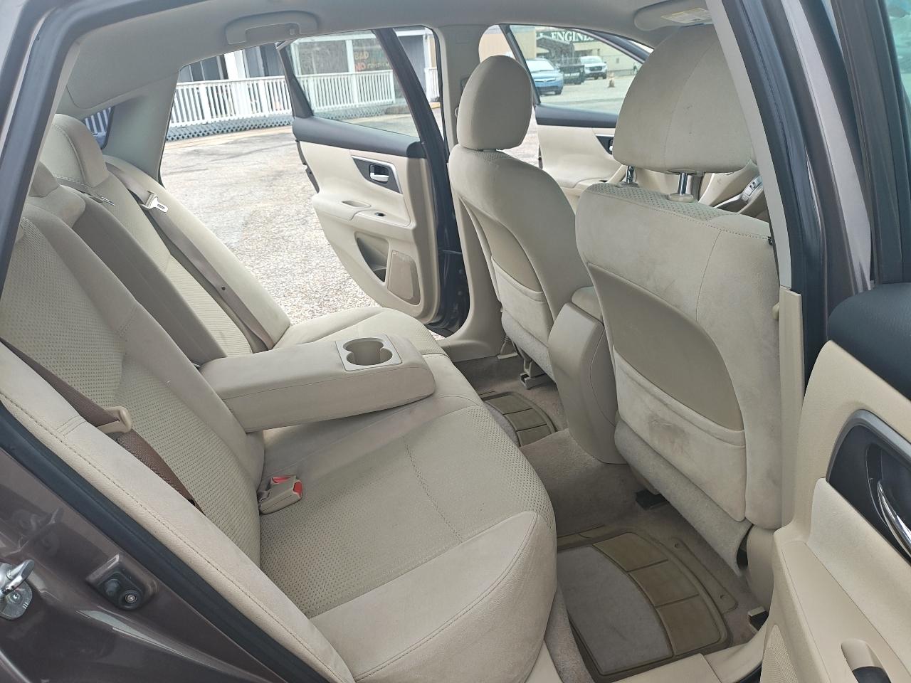 Nissan Altima 2.5 SL 2014