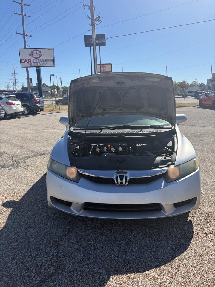Honda Civic LX Sedan 5-Speed AT 2009