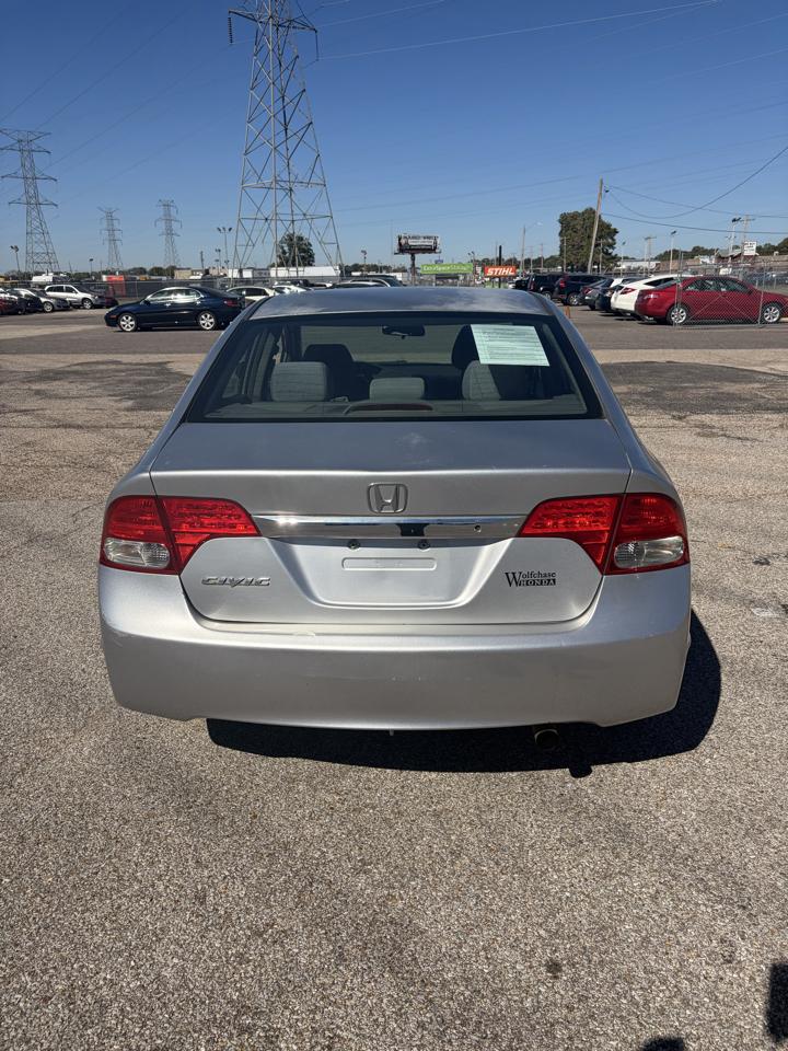 Honda Civic LX Sedan 5-Speed AT 2009