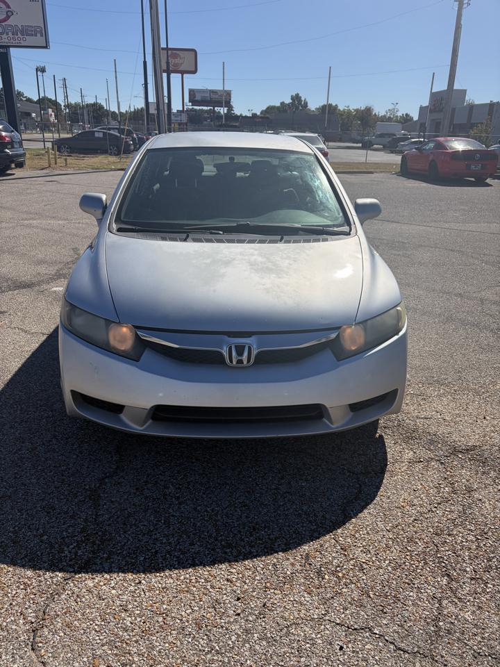 Honda Civic LX Sedan 5-Speed AT 2009