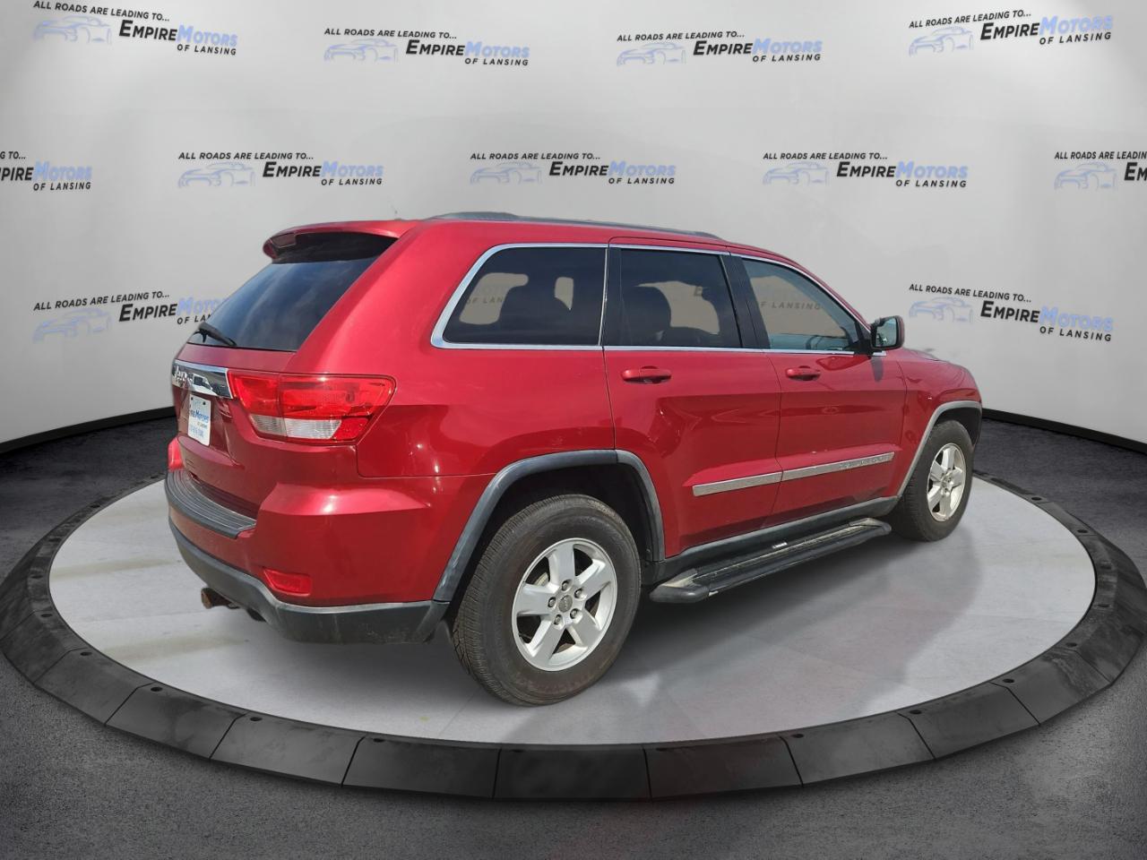 Jeep Grand Cherokee Laredo 4WD 2011